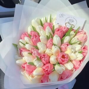 Charming White-Pink Bouquet - 50 Blooms