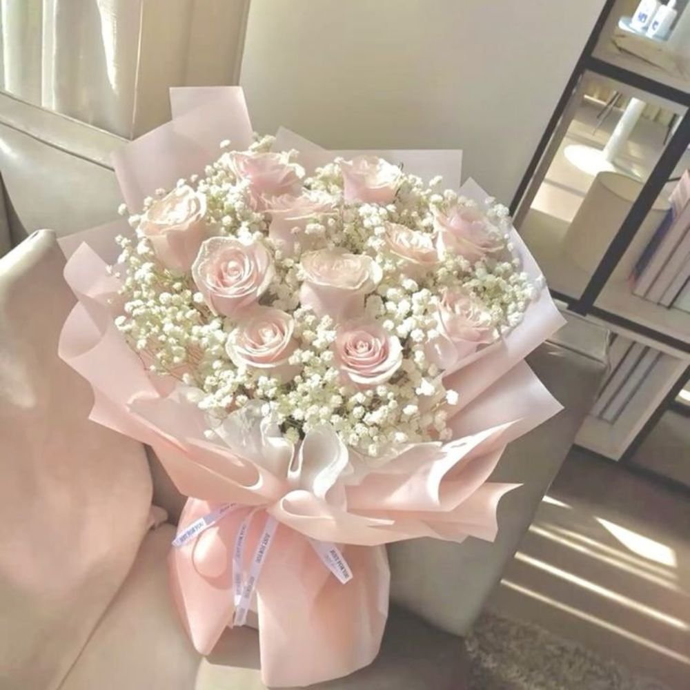 Charming White-Pink Bouquet - Image 3